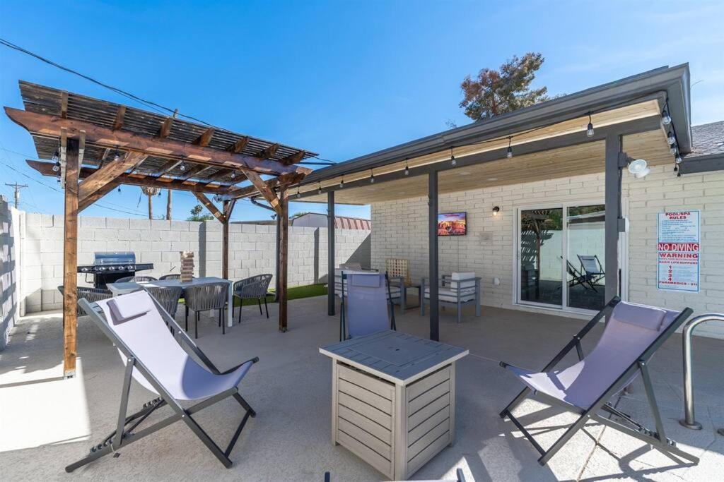 Cozy-Perfect Location-Private Pool-Heat Optional- Spring Training-Gcu Vila Phoenix Exterior foto